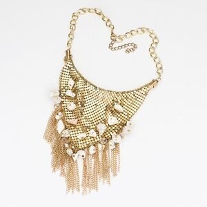NWT Boho White Stone Golden Metal Mesh Scarf Fringe Necklace Set